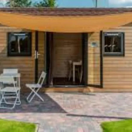 אכסניה Amici Urlaub Am Effelder Waldsee Wassenberg